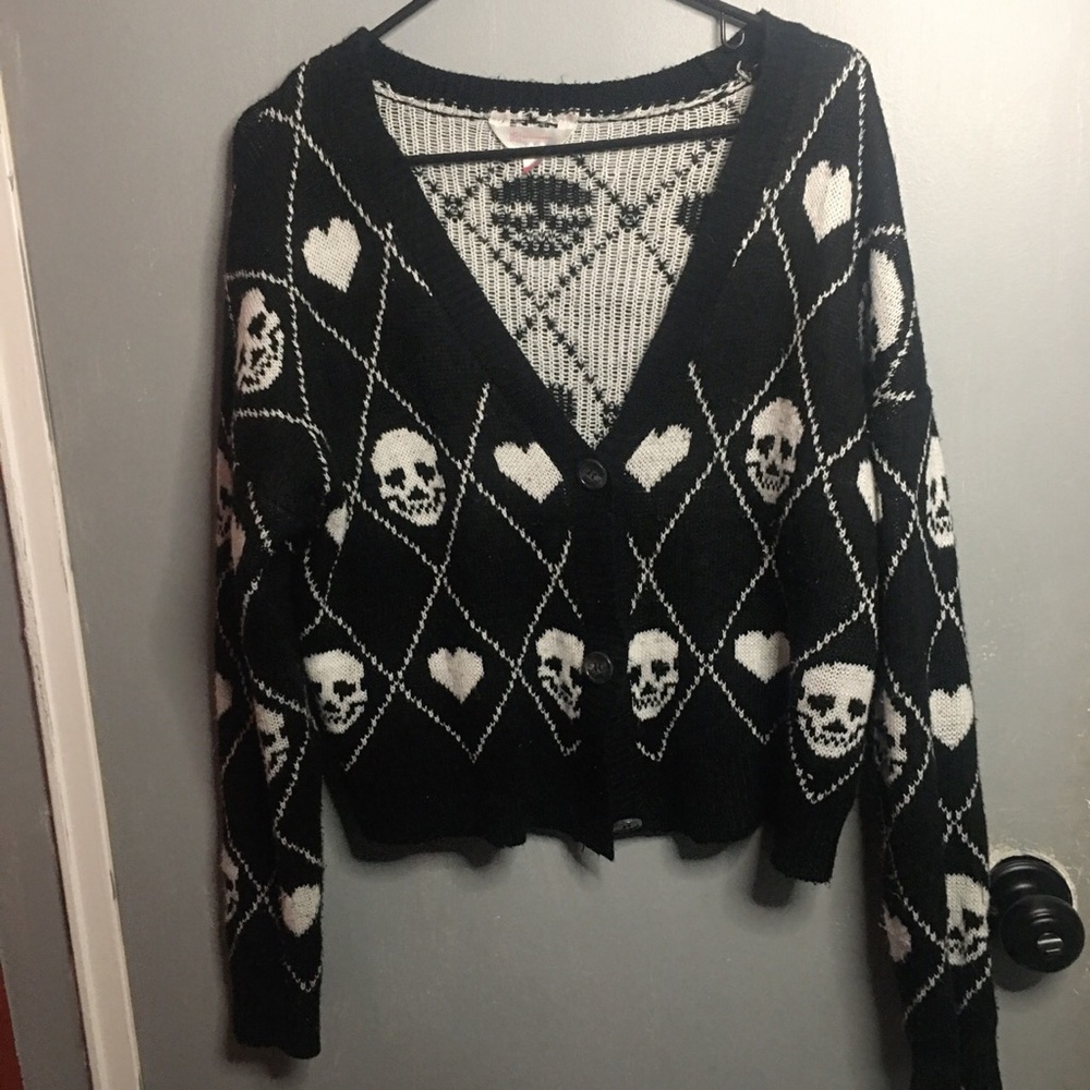 SOLD Goth Emo Skull Heart Pattern 100% Acrylic V-Neck Cardigan Buttoned Sweater